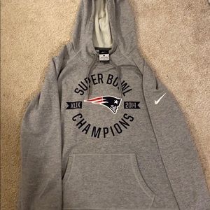 Nike Patriots super bowl sweatshirt